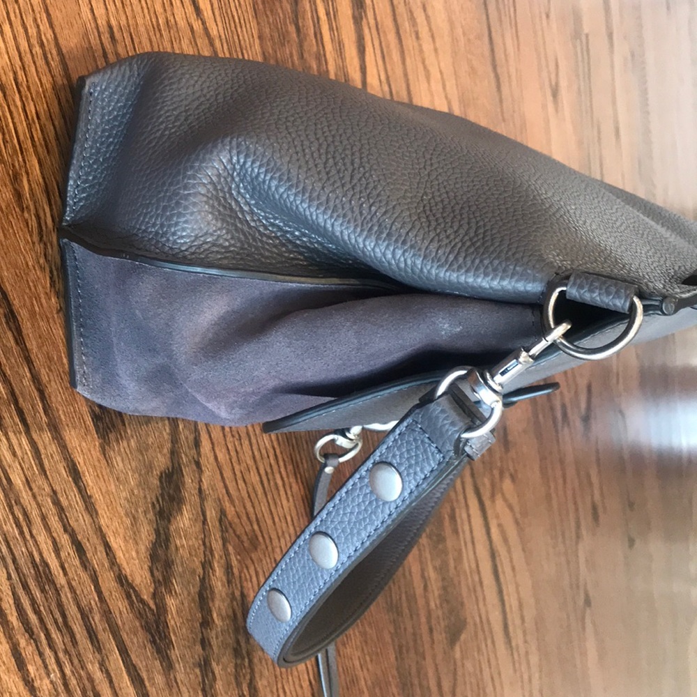 Handbag - Picture 5 of 8